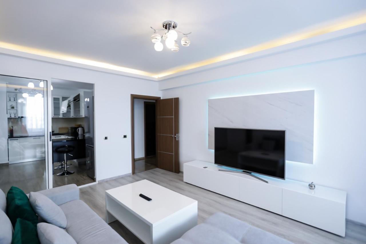 Isaran Apartament With Panoramic City View Brasov Exterior photo